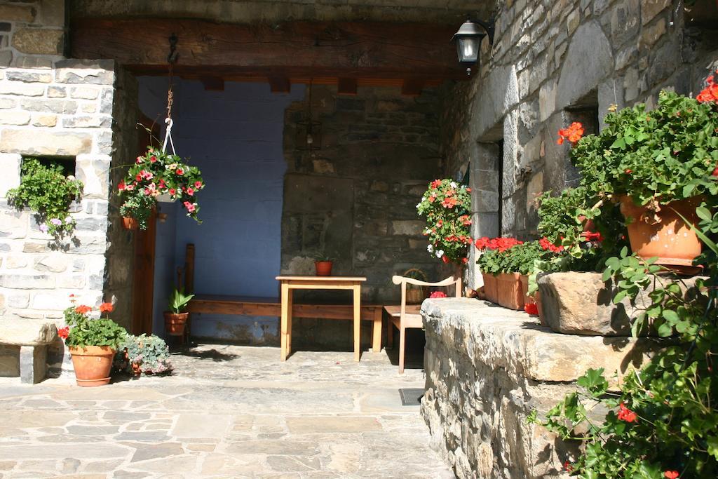 Apartamentos Casa Gallan Sarvisé 外观 照片